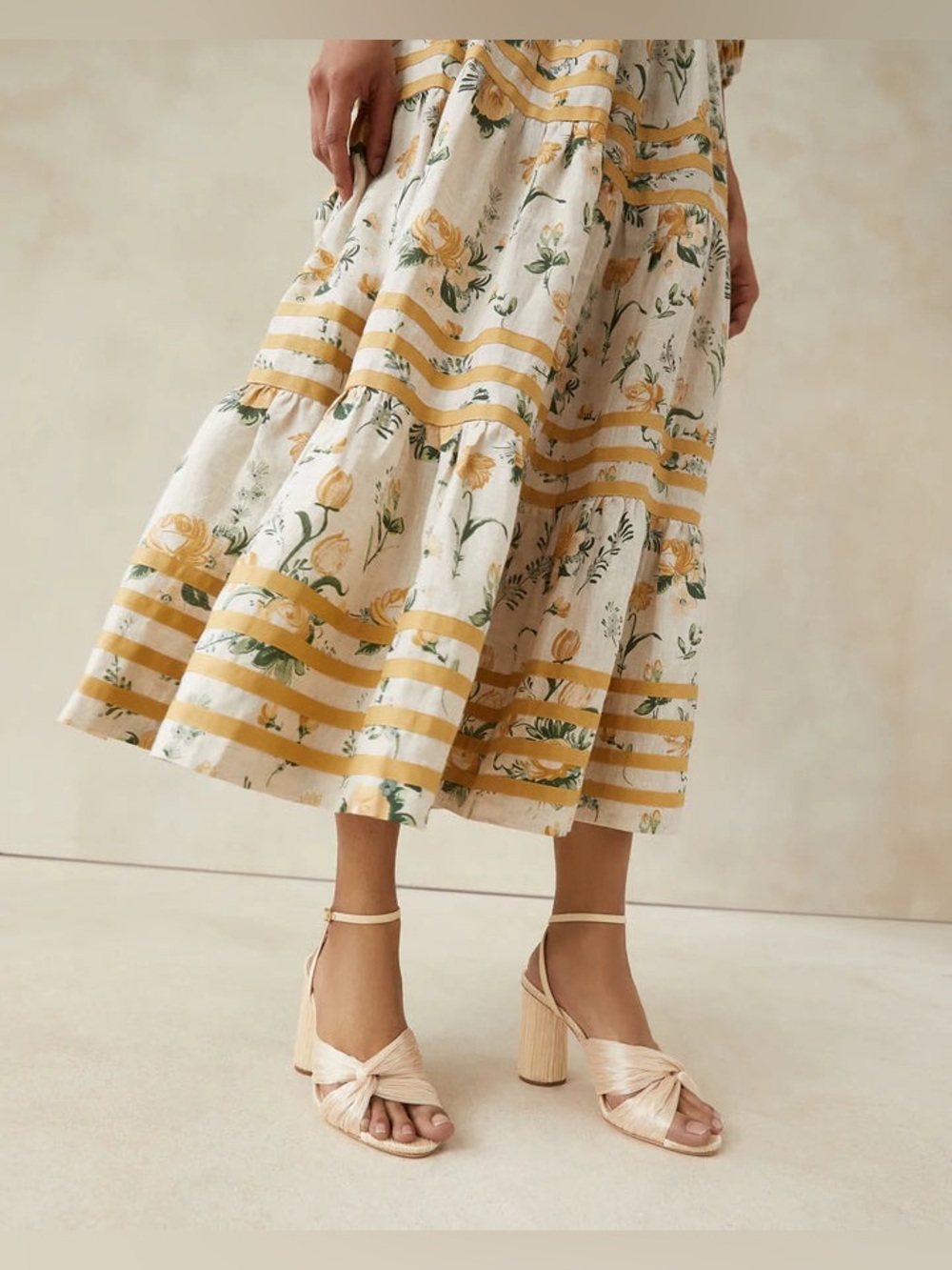 Loeffler Randall Reed Almond Pleated Twist Heel, Size 9 - Picture 3 of 10